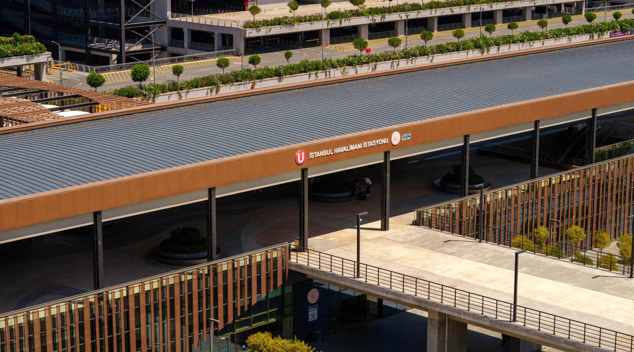 kalyon-insaat-projeler-gayrettepe-iga-istanbul-havalimanı-metro-banner-d.jpg