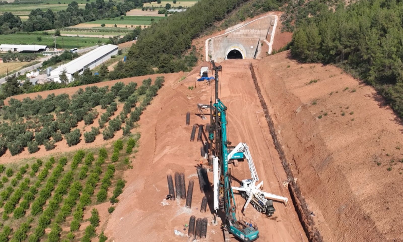 kalyon-ınsaat-projelerımız-raylı-sistem-projeleri-bandırma-bursa-yenişehir-osmaneli-yüksek-standartlı-tren-projesi-galeri-3-d.jpg