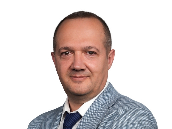 kalyon-insaat-sirketimiz-yonetim-kurulu-ecdat-aykılıc-m.jpg