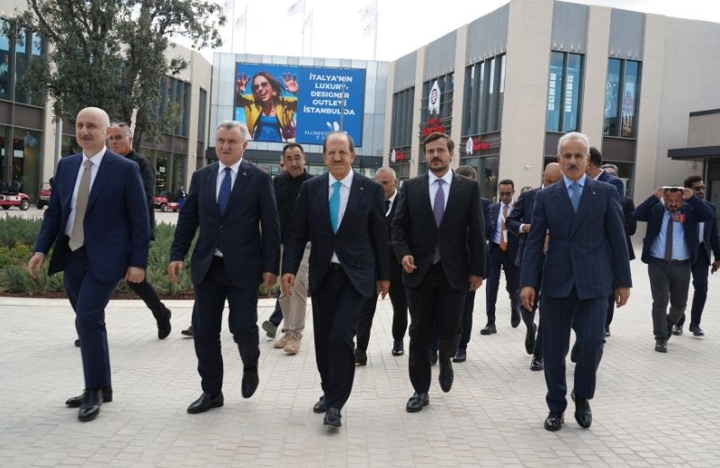 Kalyon Insaat Medya Turkiyenin Ilk Lüks Design Avmsi Florenta Village Resmi Olarak Acıldı Card D