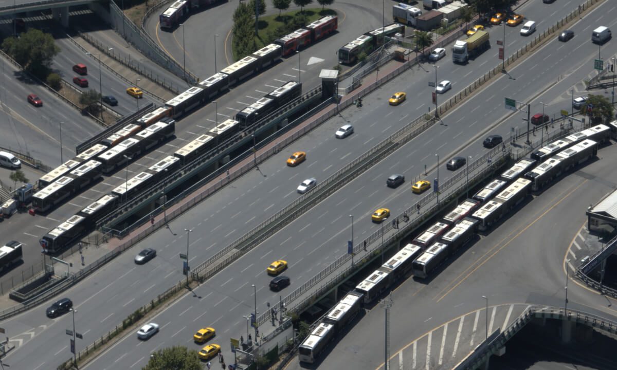 kalyon-insaat-projelerimiz-metrobus-hattı-galeri-d4.jpg