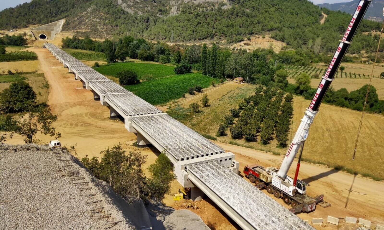kalyon-ınsaat-projelerımız-raylı-sistem-projeleri-bandırma-bursa-yenişehir-osmaneli-yüksek-standartlı-tren-projesi-galeri-2-d.jpg