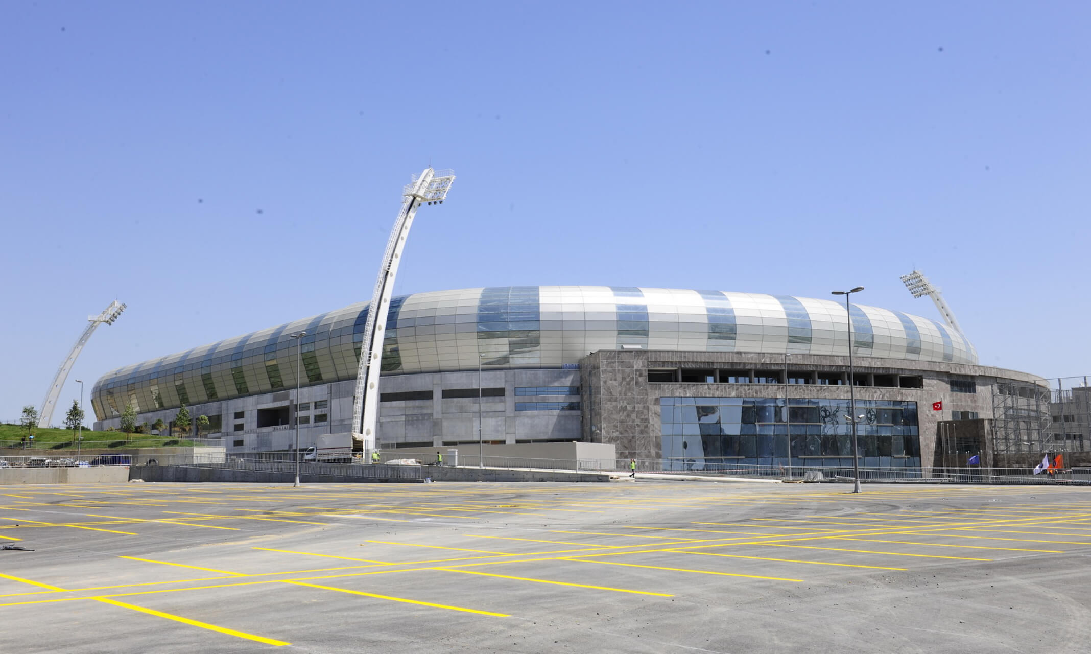 kalyon-insaat-projelerimiz-basaksehir-stadyumu-galeri-modal-d.jpg