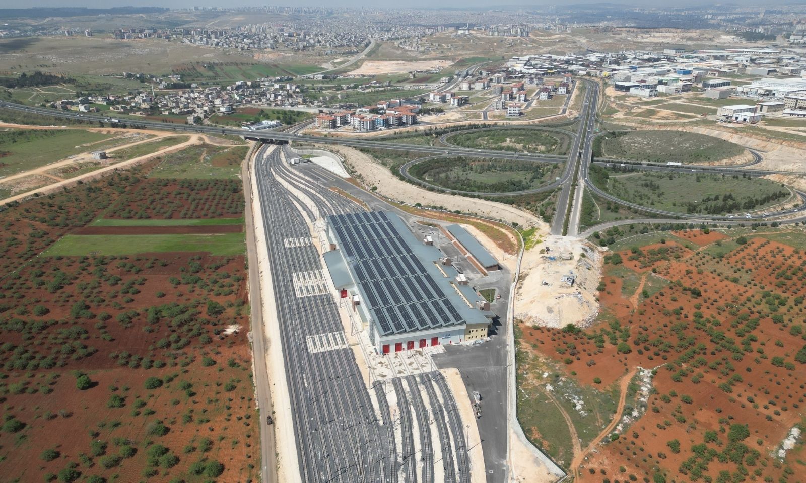kalyon-ınsaat-projelerımız-raylı-sistem-projeleri-gaziray-projesi-galeri-3-d.jpg