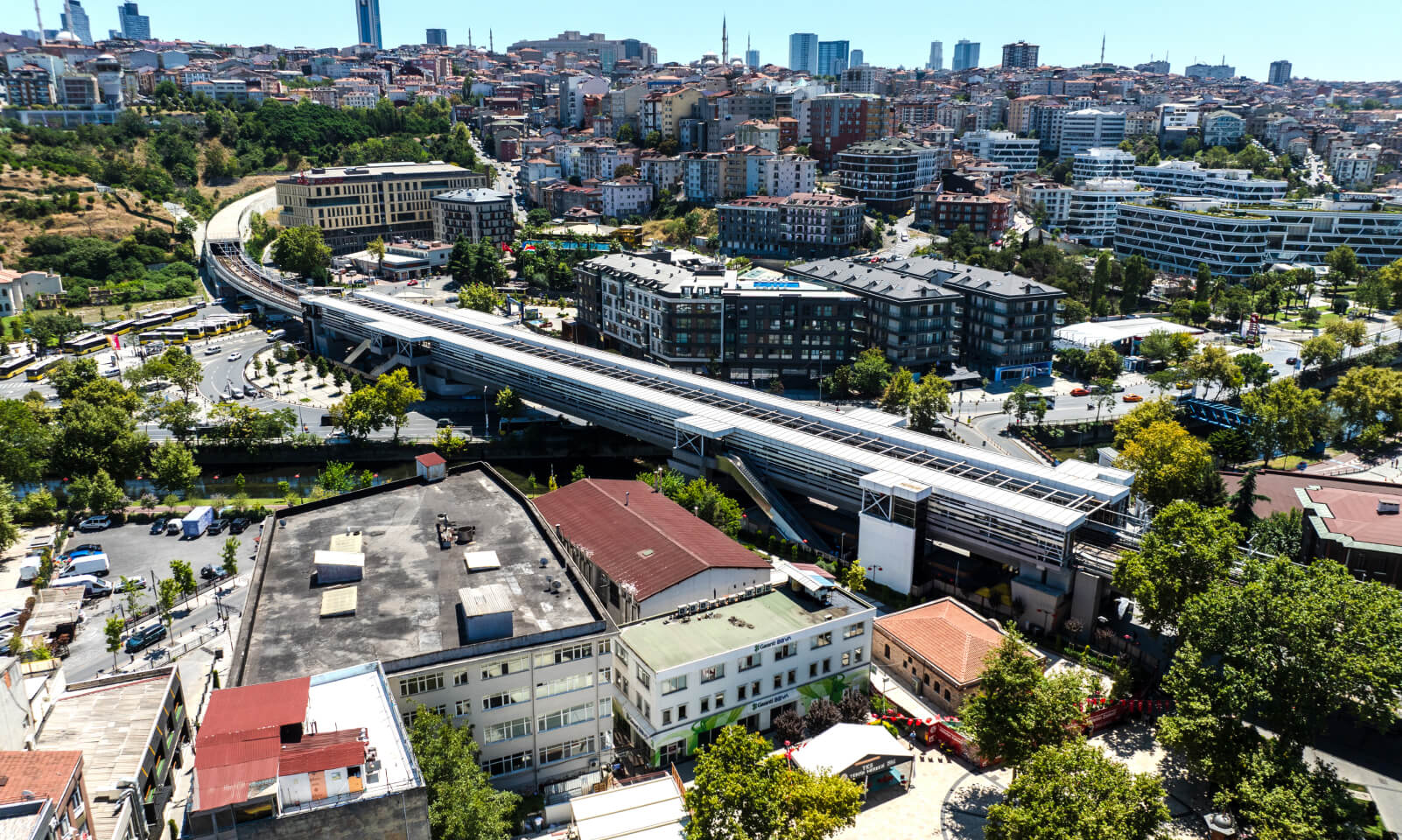 kalyon-insaat-projelerimiz-raylı-sistemler-mecidiyeköy-metrosu-galeri-modal-d1.jpg